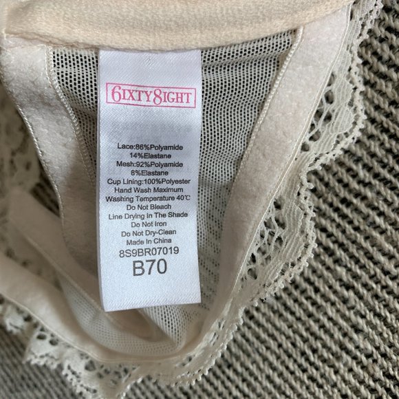 6ixty 8ight Front Closure Bra, Size B70 / 32B - Picture 3 of 3